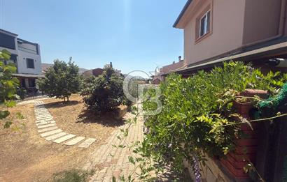 Guzelbahçe Kahramandere’de bahçeli teraslı şöminelı villa