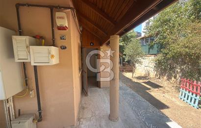 Guzelbahçe Kahramandere’de bahçeli teraslı şöminelı villa