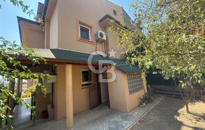Guzelbahçe Kahramandere’de bahçeli teraslı şöminelı villa