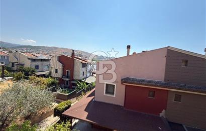 Guzelbahçe Kahramandere’de bahçeli teraslı şöminelı villa