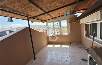 Guzelbahçe Kahramandere’de bahçeli teraslı şöminelı villa