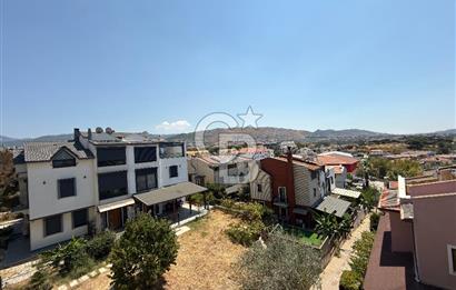 Guzelbahçe Kahramandere’de bahçeli teraslı şöminelı villa