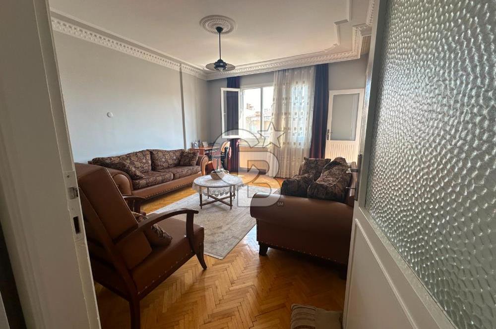 Şirinyer Menderes Cad. 3+1 Satılık Daire