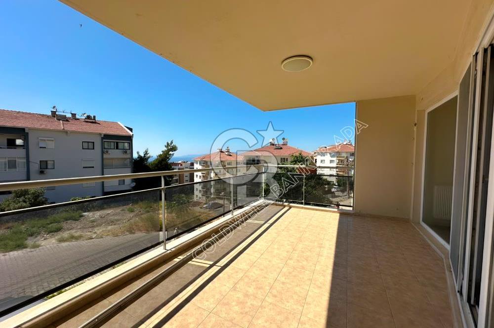 Kuşadası Ege Mahallesi Olivia Sitesi Satılık 3+1 Daire