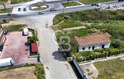 Güzelbahçe Çamlı Mahallesi’nde köşe parsel ticari arsa