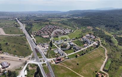 Güzelbahçe Çamlı Mahallesi’nde köşe parsel ticari arsa