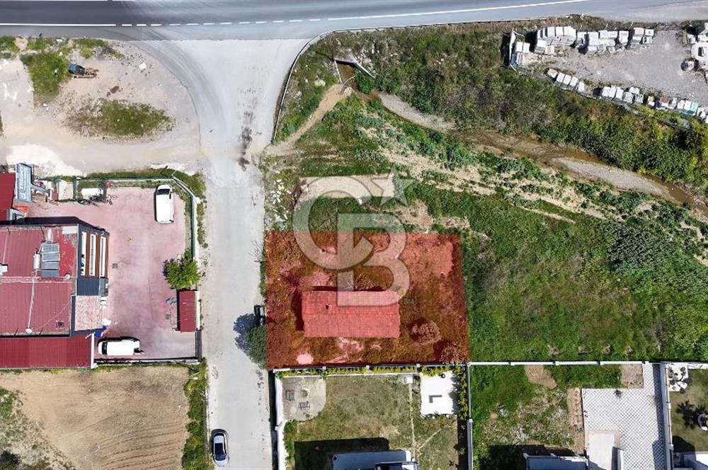 Güzelbahçe Çamlı Mahallesi’nde köşe parsel ticari arsa