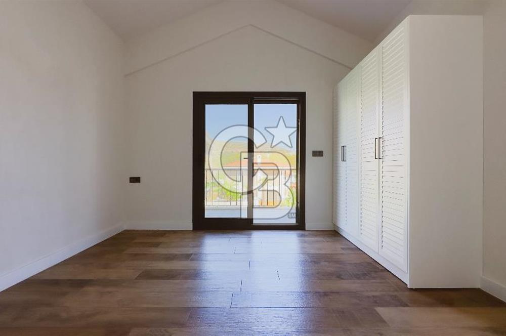 Datça Merkez'de 3+1 Özel Havuzlu Müstakil Villa