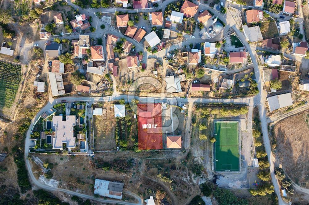 Seferihisar Turgut Köyü’nde 1.000 m² Köy İçi İmarlı Tarla