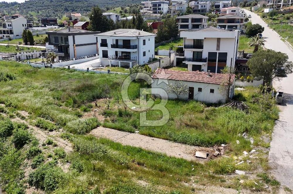 Güzelbahçe Çamlı Mahallesi’nde köşe parsel ticari arsa