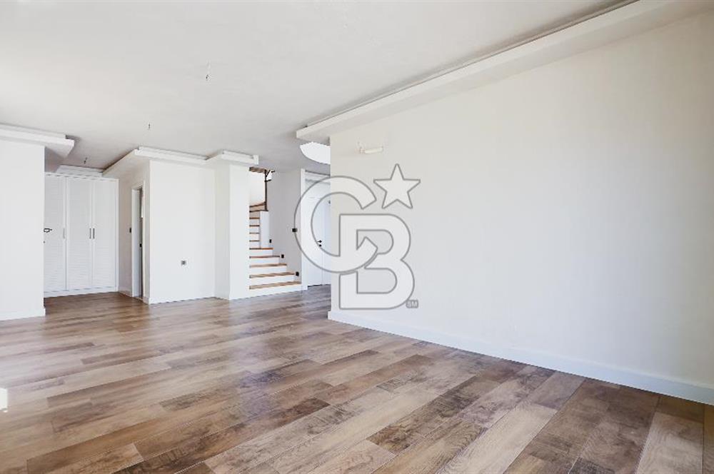 Datça Merkez'de 3+1 Özel Havuzlu Müstakil Villa