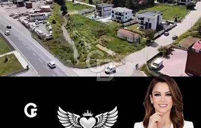 Güzelbahçe Çamlı Mahallesi’nde köşe parsel ticari arsa