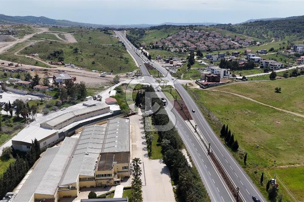 Güzelbahçe Çamlı Mahallesi’nde köşe parsel ticari arsa