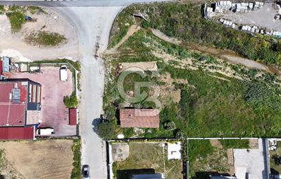 Güzelbahçe Çamlı Mahallesi’nde köşe parsel ticari arsa