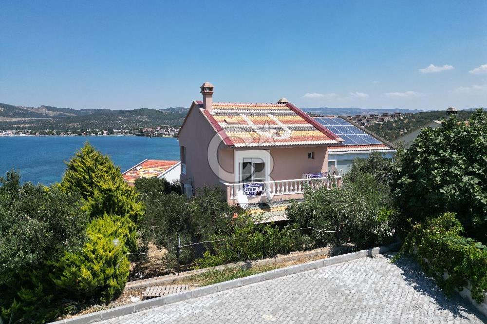 ŞAKRAN’DA SİTE İÇİNDE DENİZ MANZARALI SATILIK 3+1 DUBLEKS VİLLA