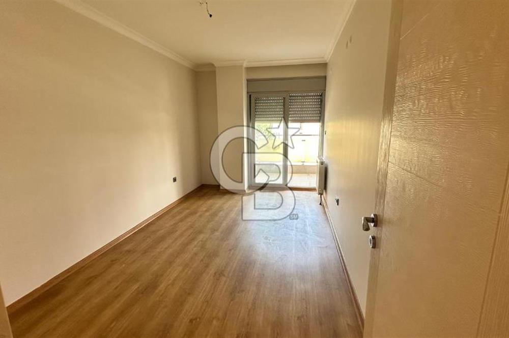 KARŞIYAKA GİRNE PARK EVLERİNDE GENİŞ FERAH SATILIK 3+1 DAİRE