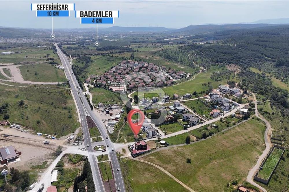 Güzelbahçe Çamlı Mahallesi’nde köşe parsel ticari arsa