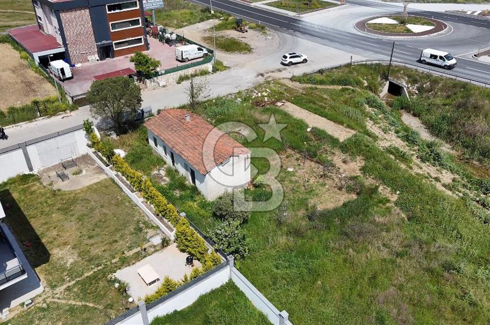 Güzelbahçe Çamlı Mahallesi’nde köşe parsel ticari arsa