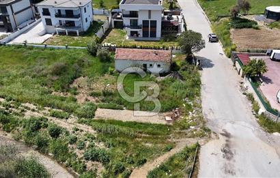 Güzelbahçe Çamlı Mahallesi’nde köşe parsel ticari arsa