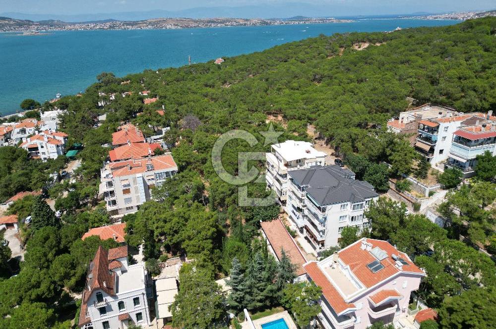 Ayvalık sefa Çamlık ta Denize Yakın Bahçeli Satılık Daire