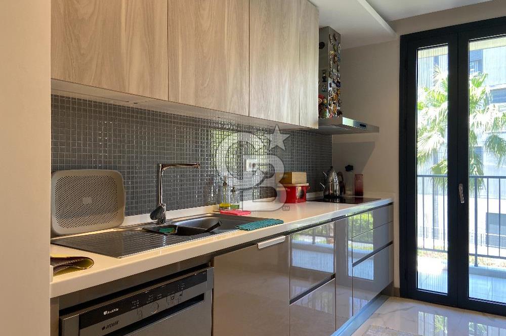 ARYOM KORU 2. ETAP'da HAVUZ MANZARALI 3+1 SATILIK DAİRE