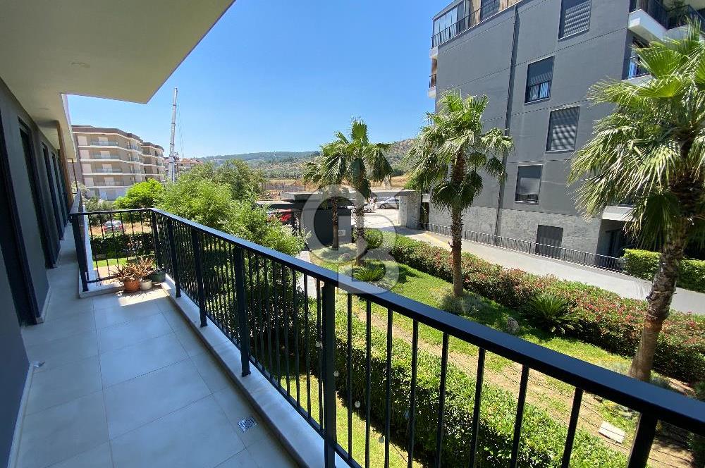 ARYOM KORU 2. ETAP'da HAVUZ MANZARALI 3+1 SATILIK DAİRE