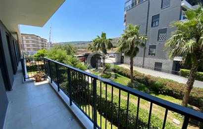 ARYOM KORU 2. ETAP'da HAVUZ MANZARALI 3+1 SATILIK DAİRE