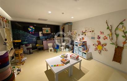 ARYOM KORU 2. ETAP'da HAVUZ MANZARALI 3+1 SATILIK DAİRE
