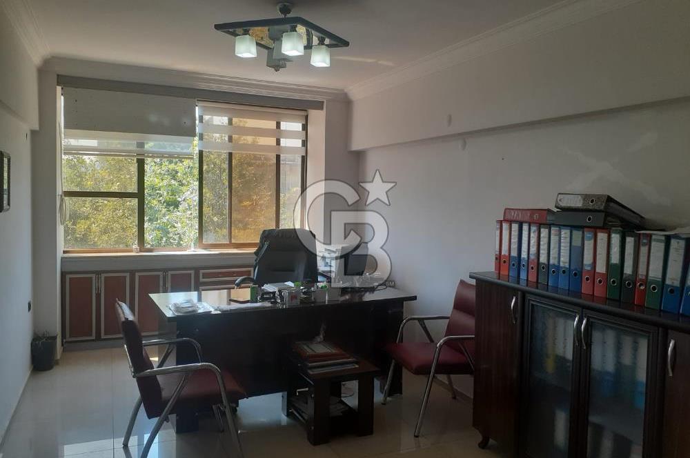 Şirinyer Merkezin de Eroğlu İş Merkezinde satılık ofis 