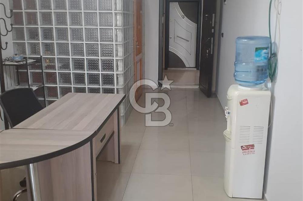 Şirinyer Merkezin de Eroğlu İş Merkezinde satılık ofis 