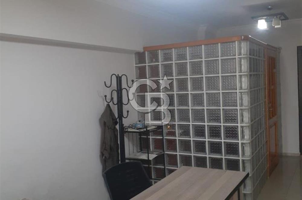Şirinyer Merkezin de Eroğlu İş Merkezinde satılık ofis 