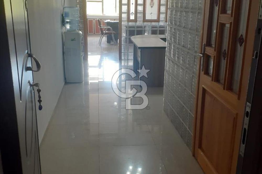 Şirinyer Merkezin de Eroğlu İş Merkezinde satılık ofis 