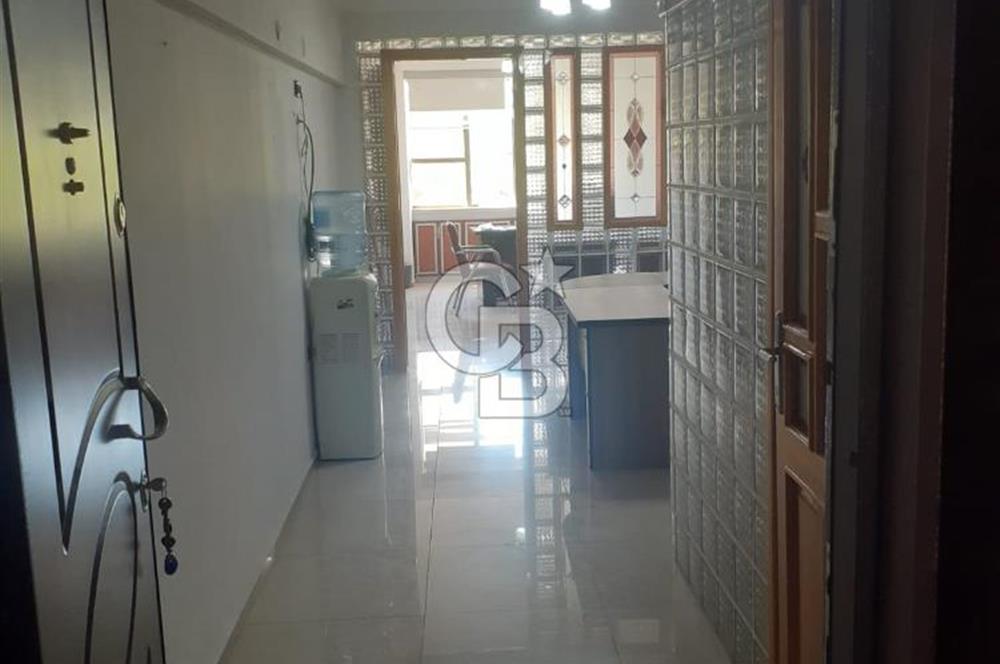 Şirinyer Merkezin de Eroğlu İş Merkezinde satılık ofis 