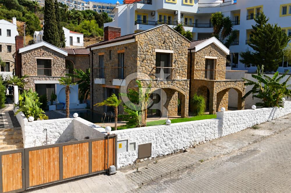 Datça Merkez'de 3+1 Özel Havuzlu Müstakil Villa
