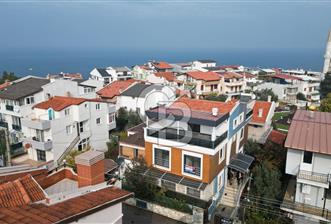 Urla Zeytinalanında Deniz Manzaralı Teraslı 3+1 Satılık Daire - 1 - 365976
