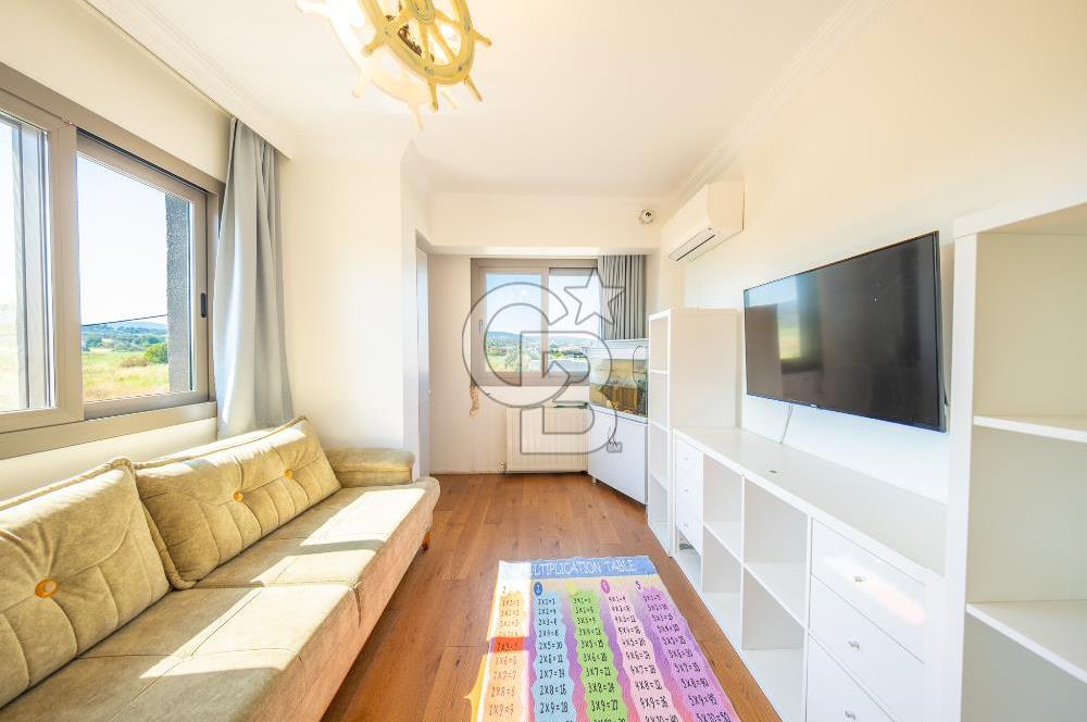 URLA ATATÜRK MAH DENİZE YAKIN SATILIK 5+1 TRİPLEKS VİLLA