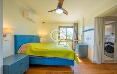 URLA ATATÜRK MAH DENİZE YAKIN SATILIK 5+1 TRİPLEKS VİLLA