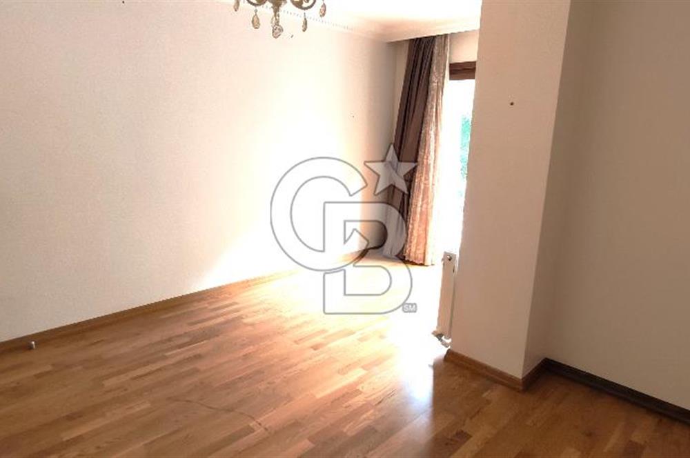 ACIBADEM GENİŞ FERAH GÜNEŞ ALAN KORU MANZARALI BENZERSİZ LÜKS 3+1 DAİRE FIRSATI