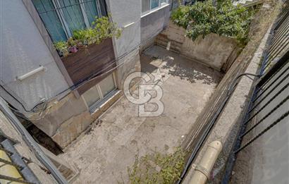 BAHÇELİEVLER'DE CADDE ÜZERİNDE FIRSAT SATILIK DAİRE