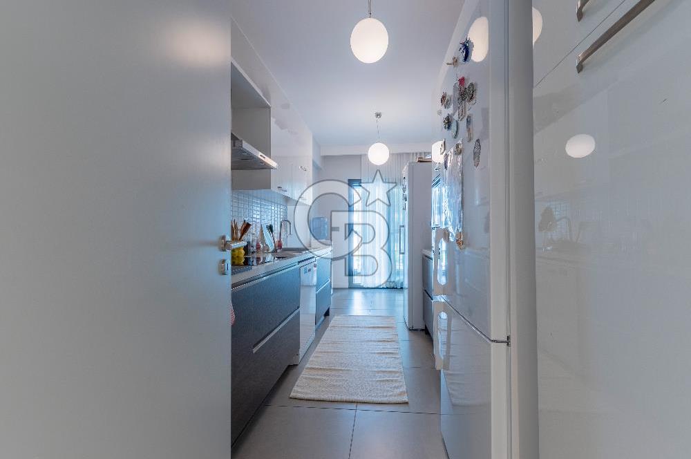 Menemen İmge Life'ta Havuz Manzara Çift Cephe 3+1 Satılık Daire