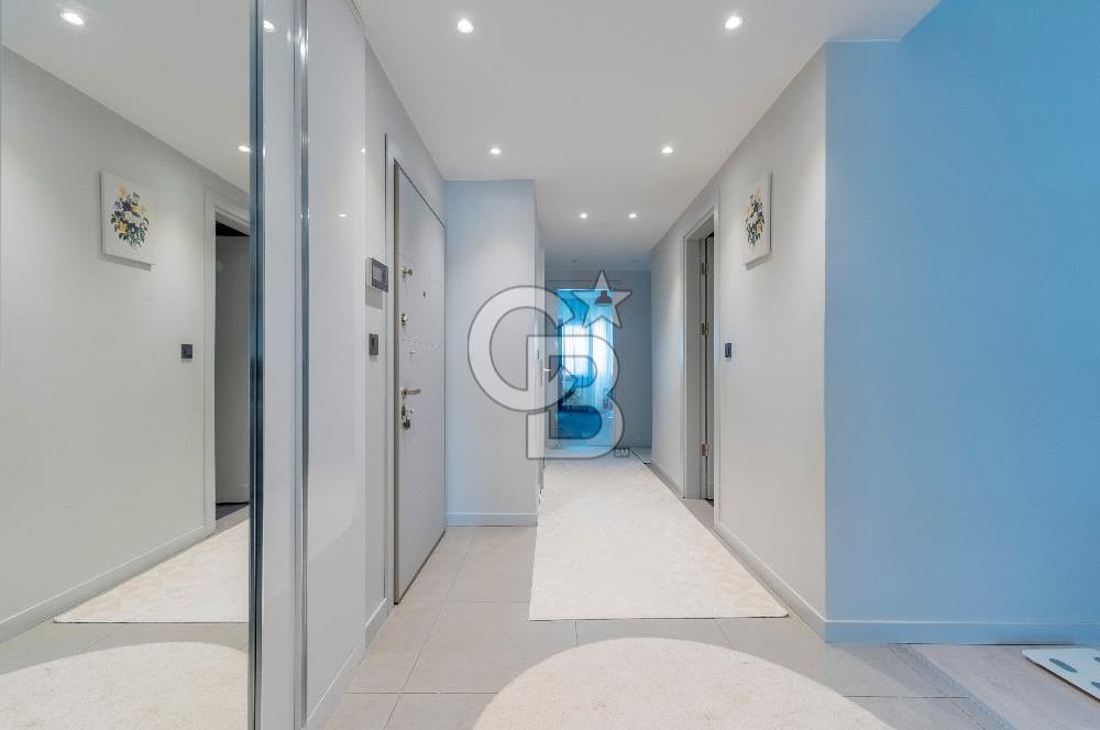 Menemen İmge Life'ta Havuz Manzara Çift Cephe 3+1 Satılık Daire