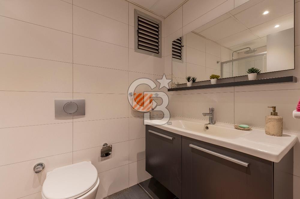 Menemen İmge Life'ta Havuz Manzara Çift Cephe 3+1 Satılık Daire