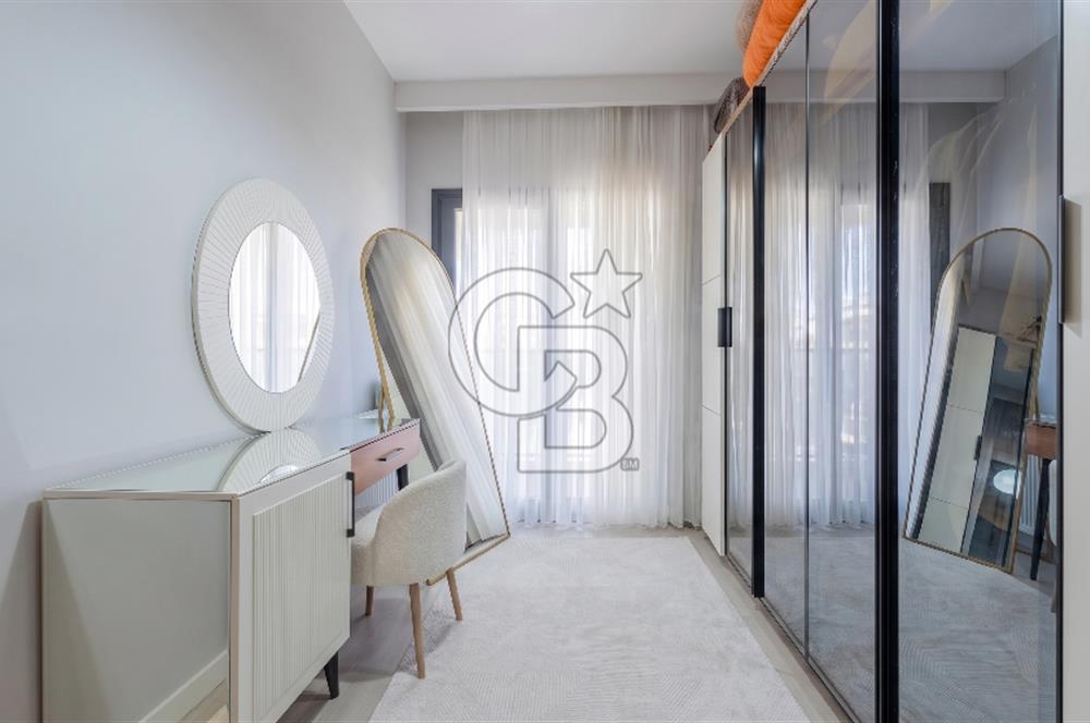 Menemen İmge Life'ta Havuz Manzara Çift Cephe 3+1 Satılık Daire