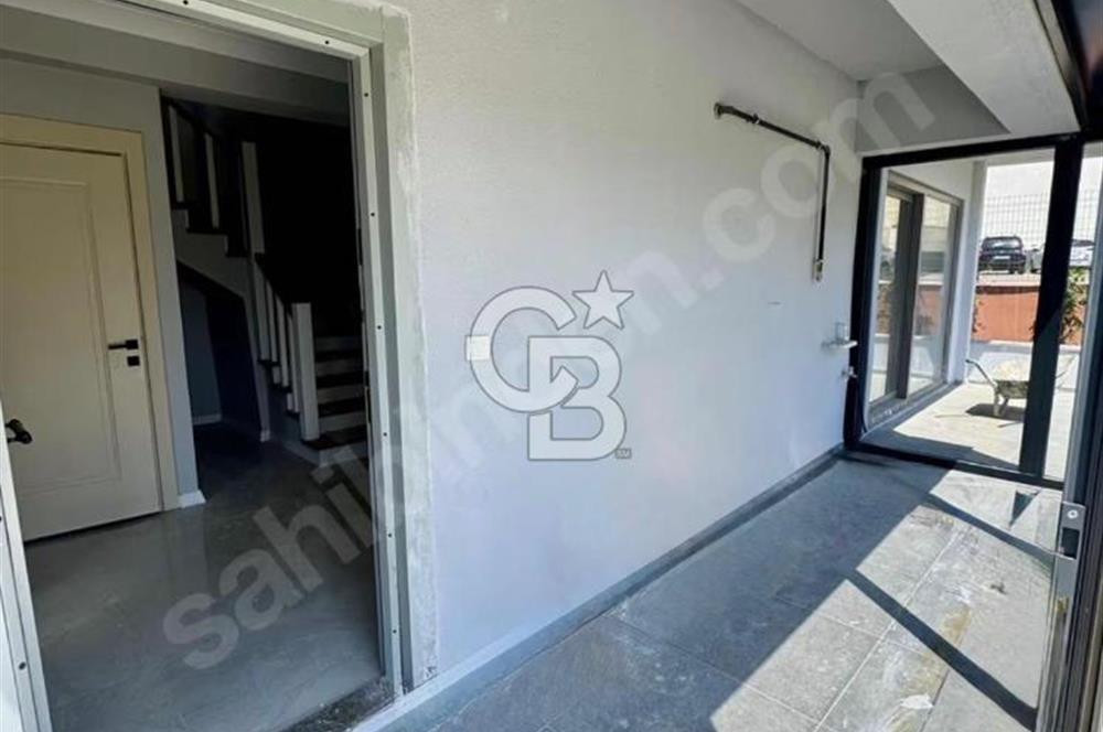 BARBAROS'TA MERKEZİ LOKASYONDA 3+1 BAHÇELİ DUBLEKS DAİRE