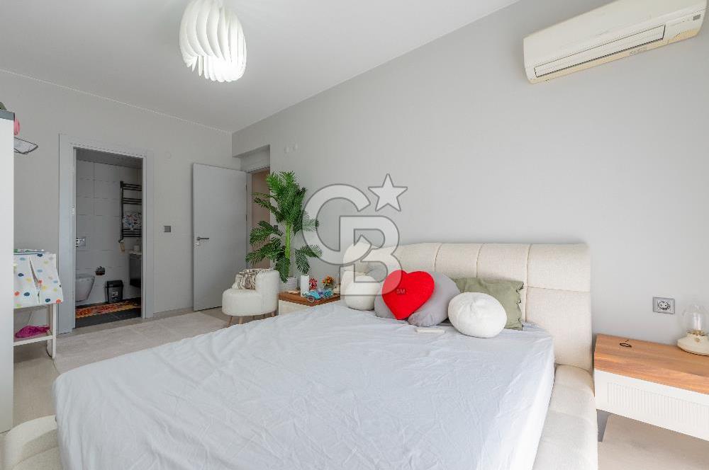 Menemen İmge Life'ta Havuz Manzara Çift Cephe 3+1 Satılık Daire