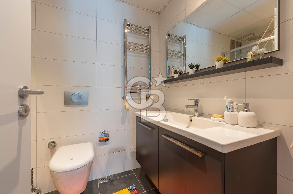Menemen İmge Life'ta Havuz Manzara Çift Cephe 3+1 Satılık Daire