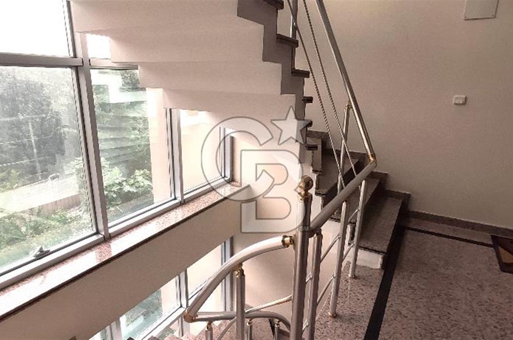 ACIBADEM GENİŞ FERAH GÜNEŞ ALAN KORU MANZARALI BENZERSİZ LÜKS 3+1 DAİRE FIRSATI