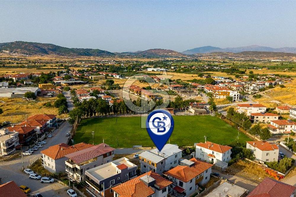 Foça Kazım Dirik Mah. Satılık 3+1 Bahçeli Dubleks