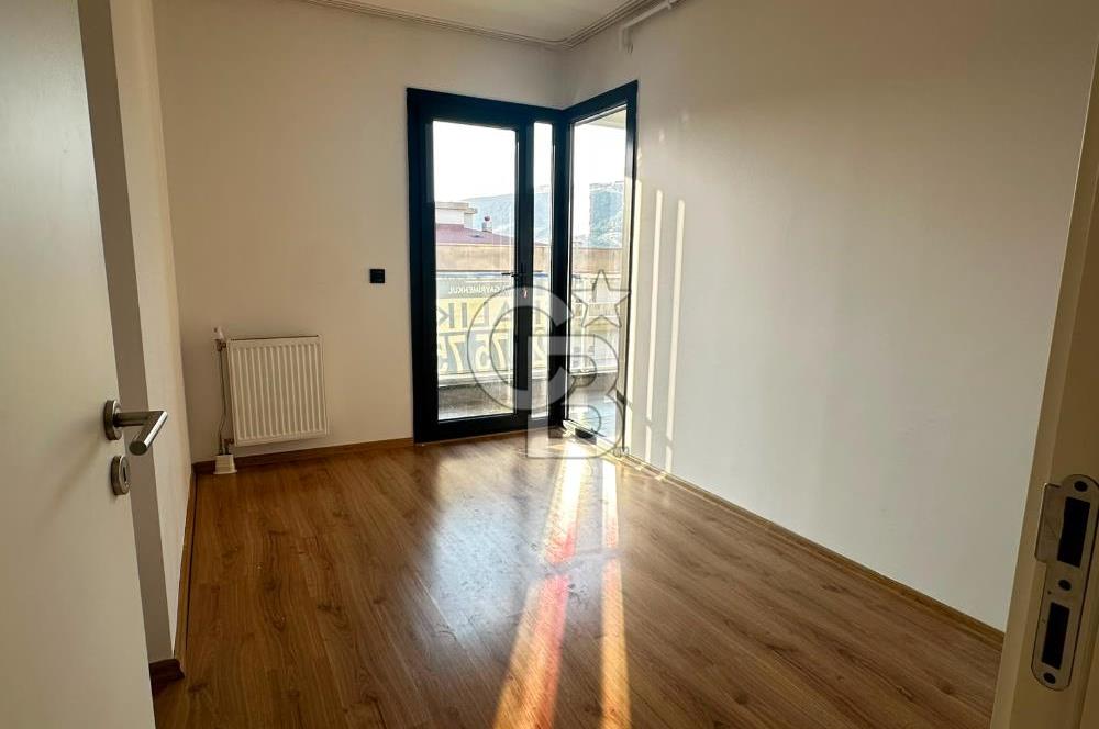 Karşıyaka Örnekköy Folkart Yaka'da Kiralık 2+1 Daire