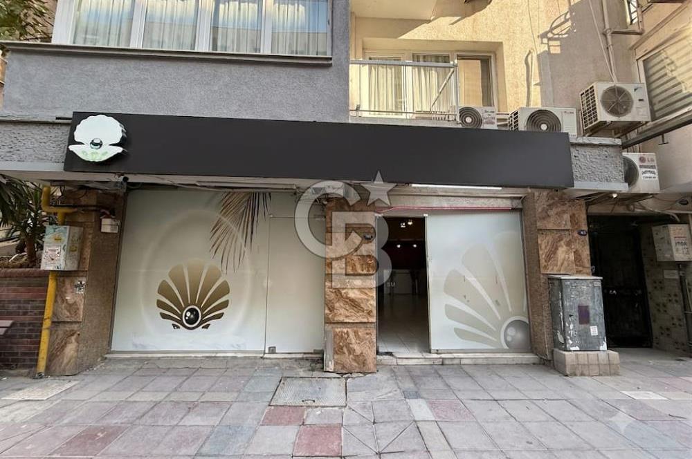 Konak Mithatpasa Caddesi Üzerinde Deniz Manzaralı Satılık Dükkan